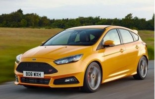 Excellence Automatten Ford Focus MK3 3 oder 5 türer (2011 - 2018)