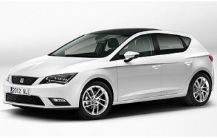 Fußmatte Seat Leon MK3 (2012-2019) logo Hybrid