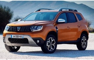 Dacia Duster 4x4 bis 2014 Fußmatten Velour Ziernaht Rot