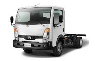 Sport Line Nissan Cabstar Fußmatten